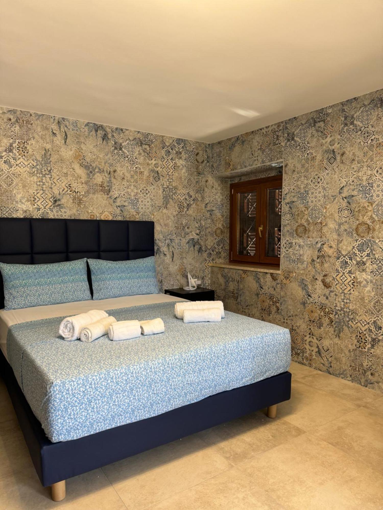 Edo House Anzio - Beachfront - Fronte Mare - Affittacamere Екстер'єр фото