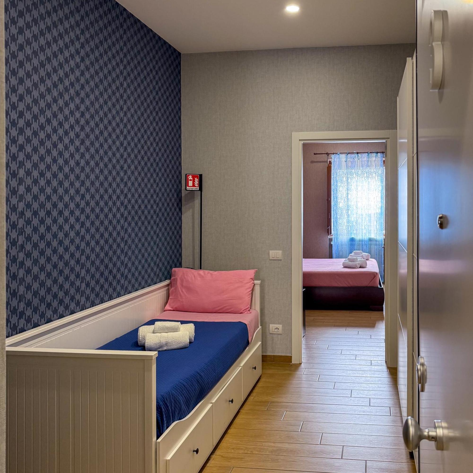 Edo House Anzio - Beachfront - Fronte Mare - Affittacamere Екстер'єр фото