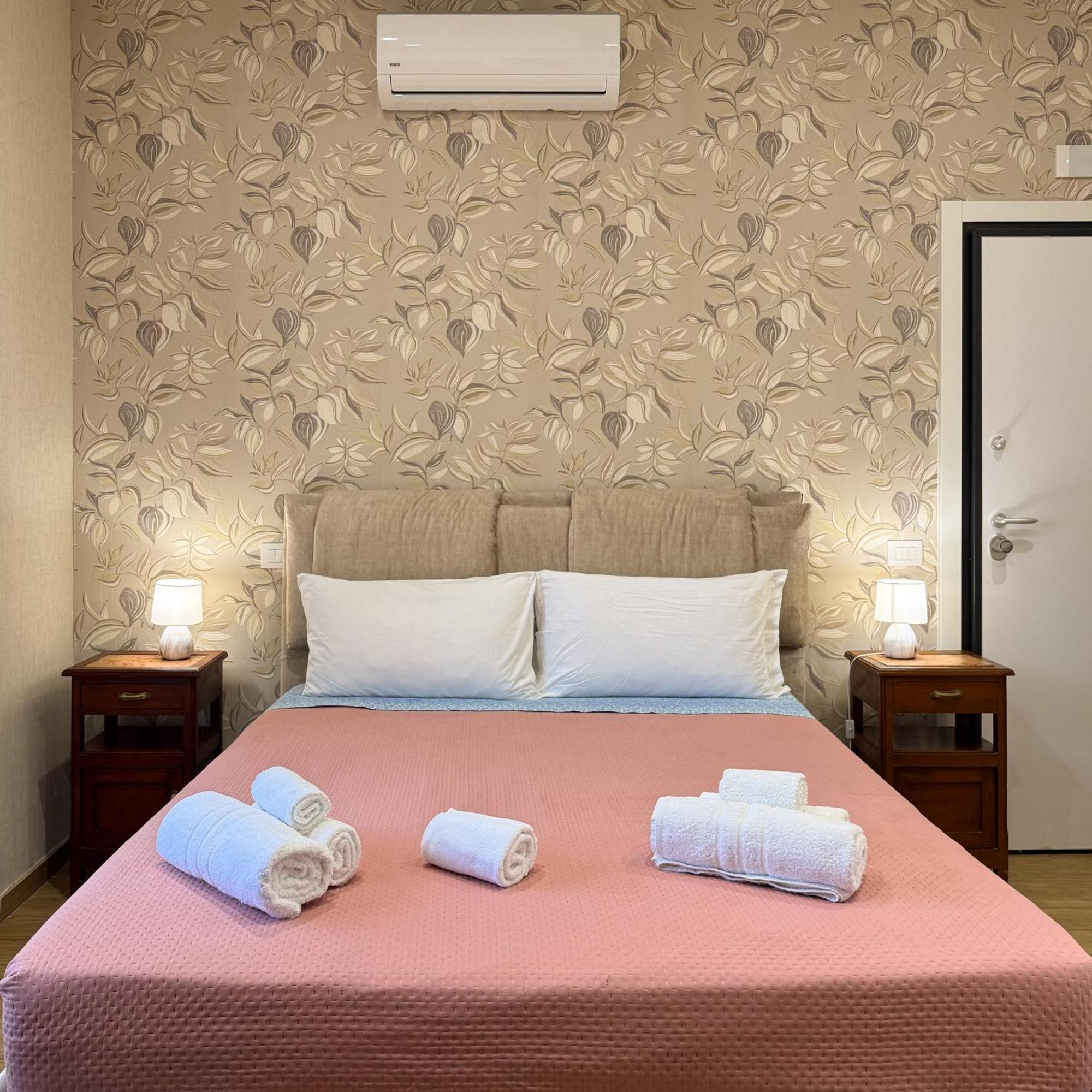 Edo House Anzio - Beachfront - Fronte Mare - Affittacamere Екстер'єр фото