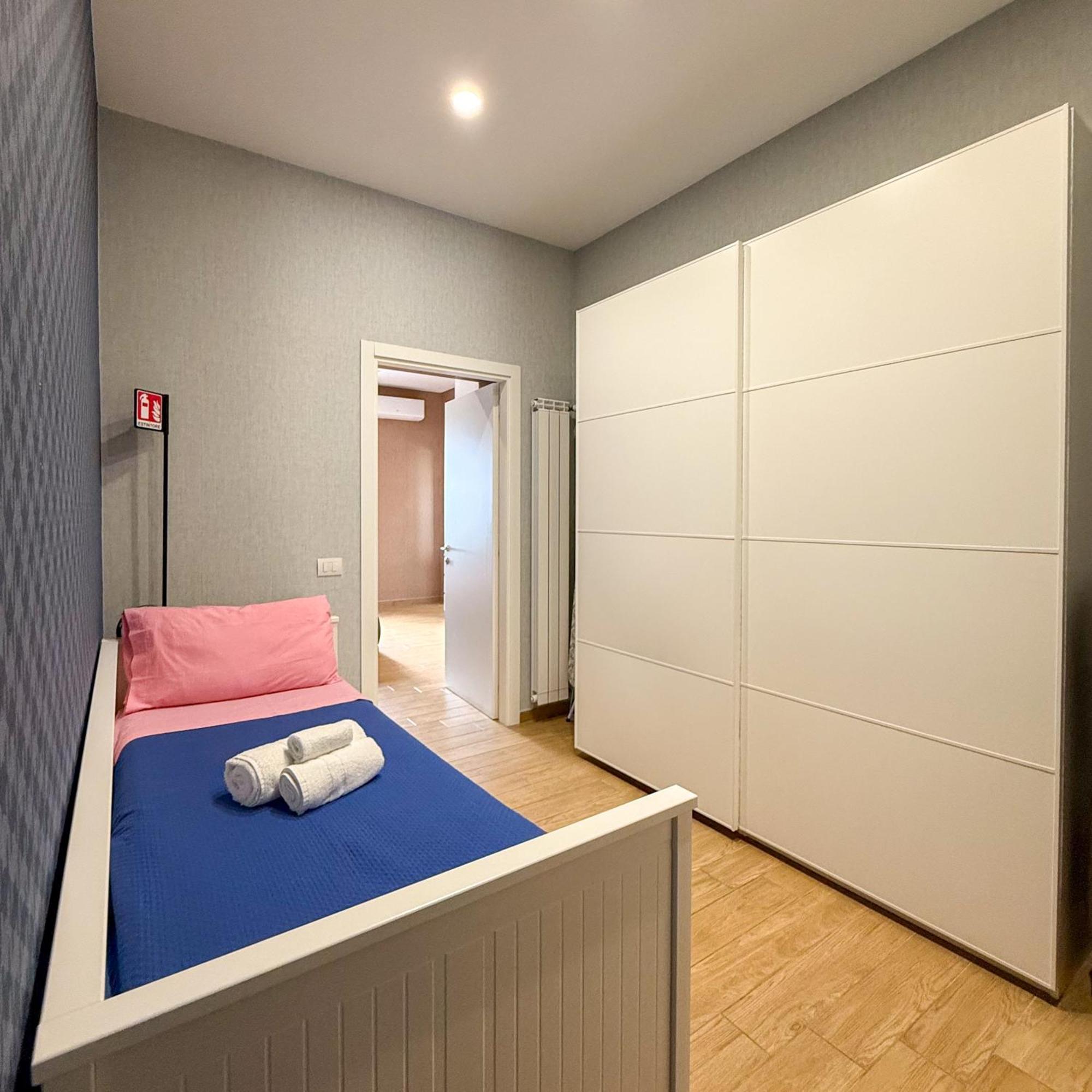 Edo House Anzio - Beachfront - Fronte Mare - Affittacamere Екстер'єр фото