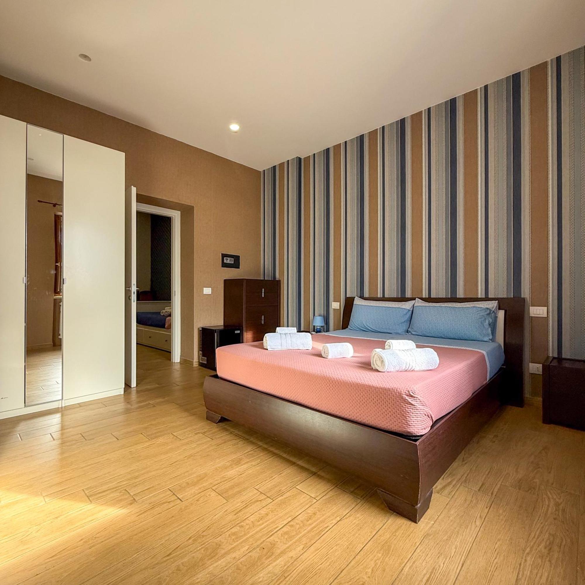Edo House Anzio - Beachfront - Fronte Mare - Affittacamere Екстер'єр фото