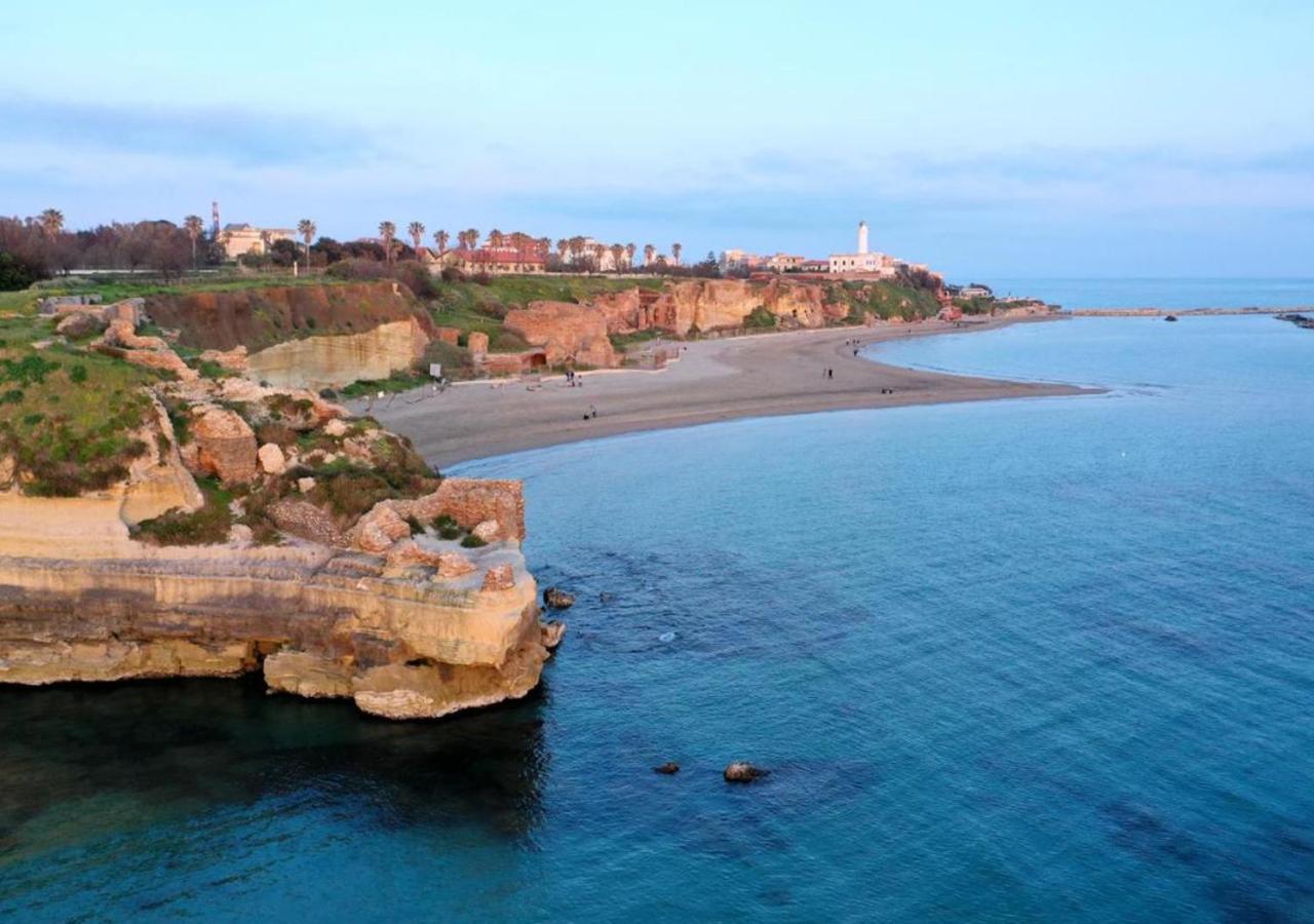Edo House Anzio - Beachfront - Fronte Mare - Affittacamere Екстер'єр фото